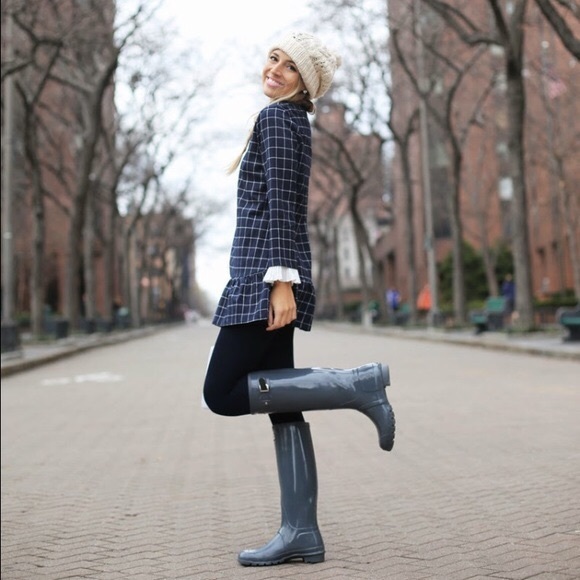 GRRAT CONDITION Original Glossy Hunter Rainboots - Picture 5 of 6